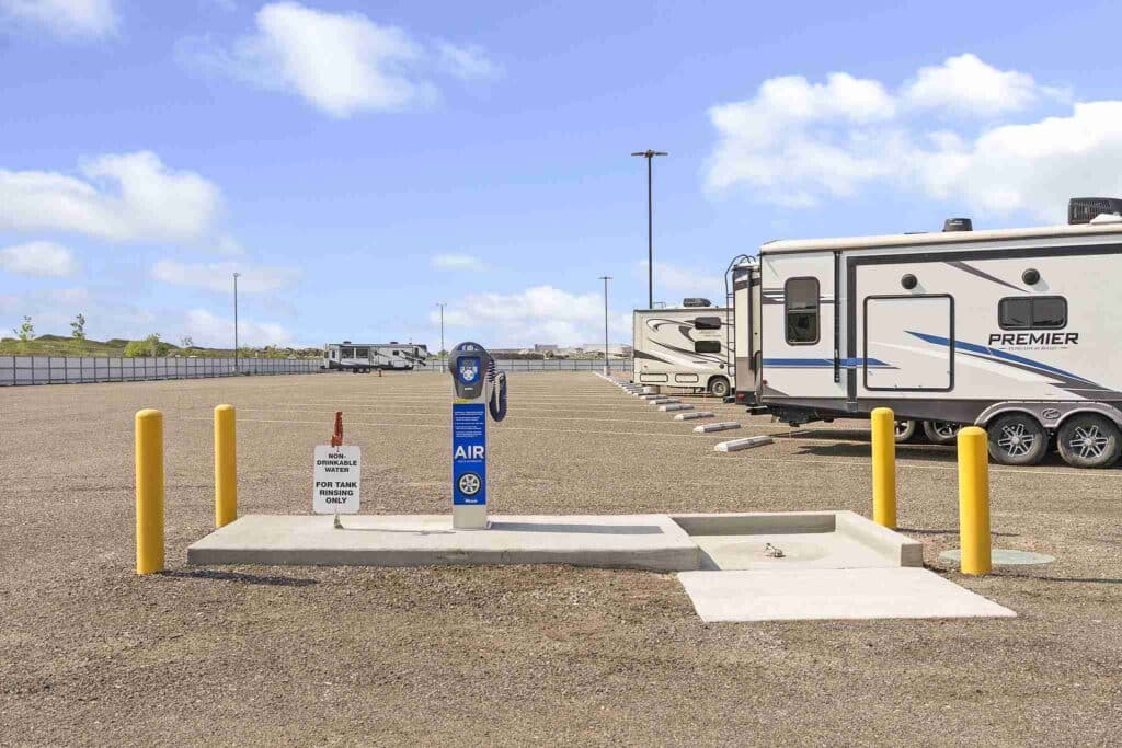rv storage fort lupton co​